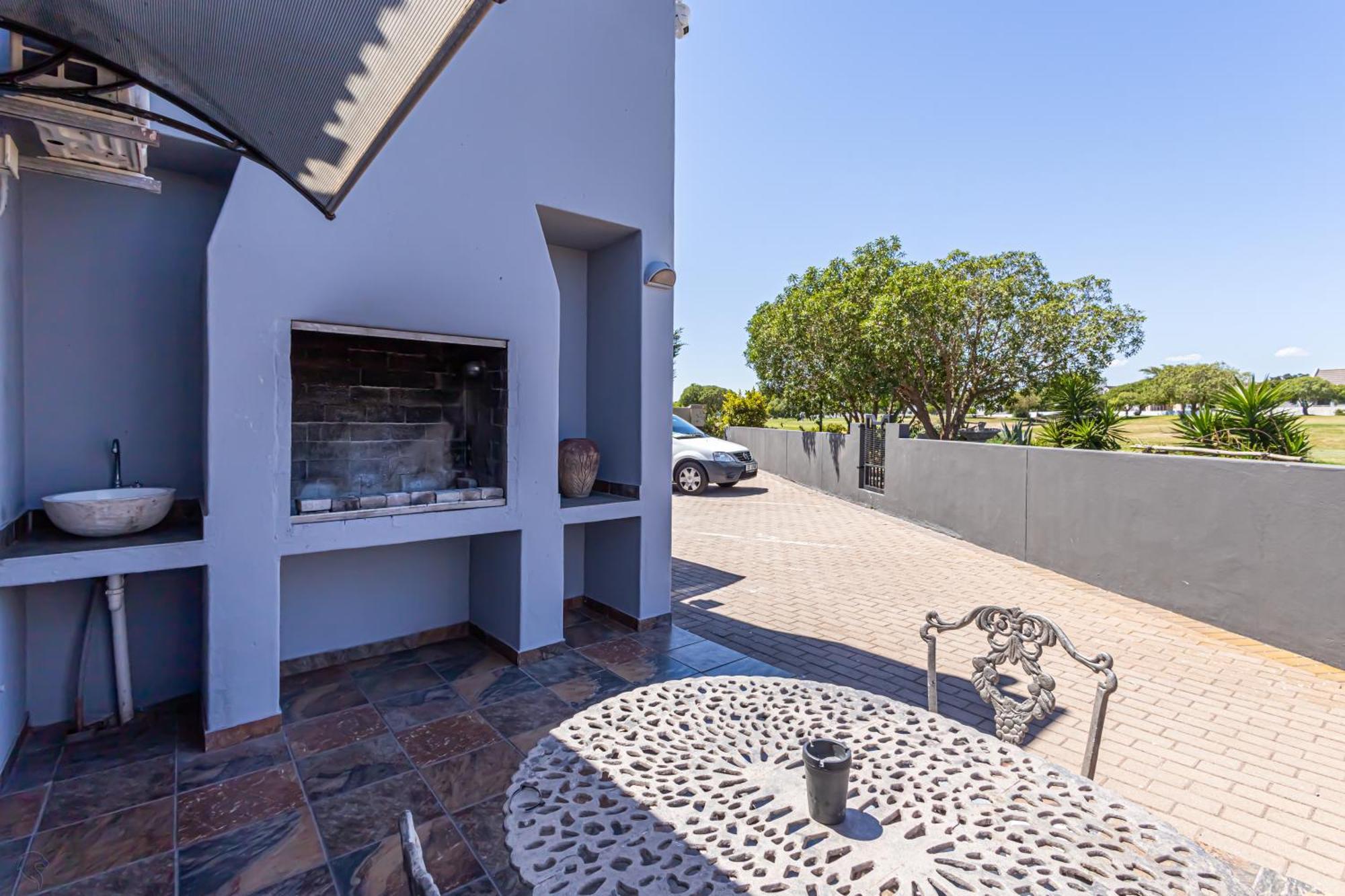 Holiday Guest House Langebaan Extérieur photo