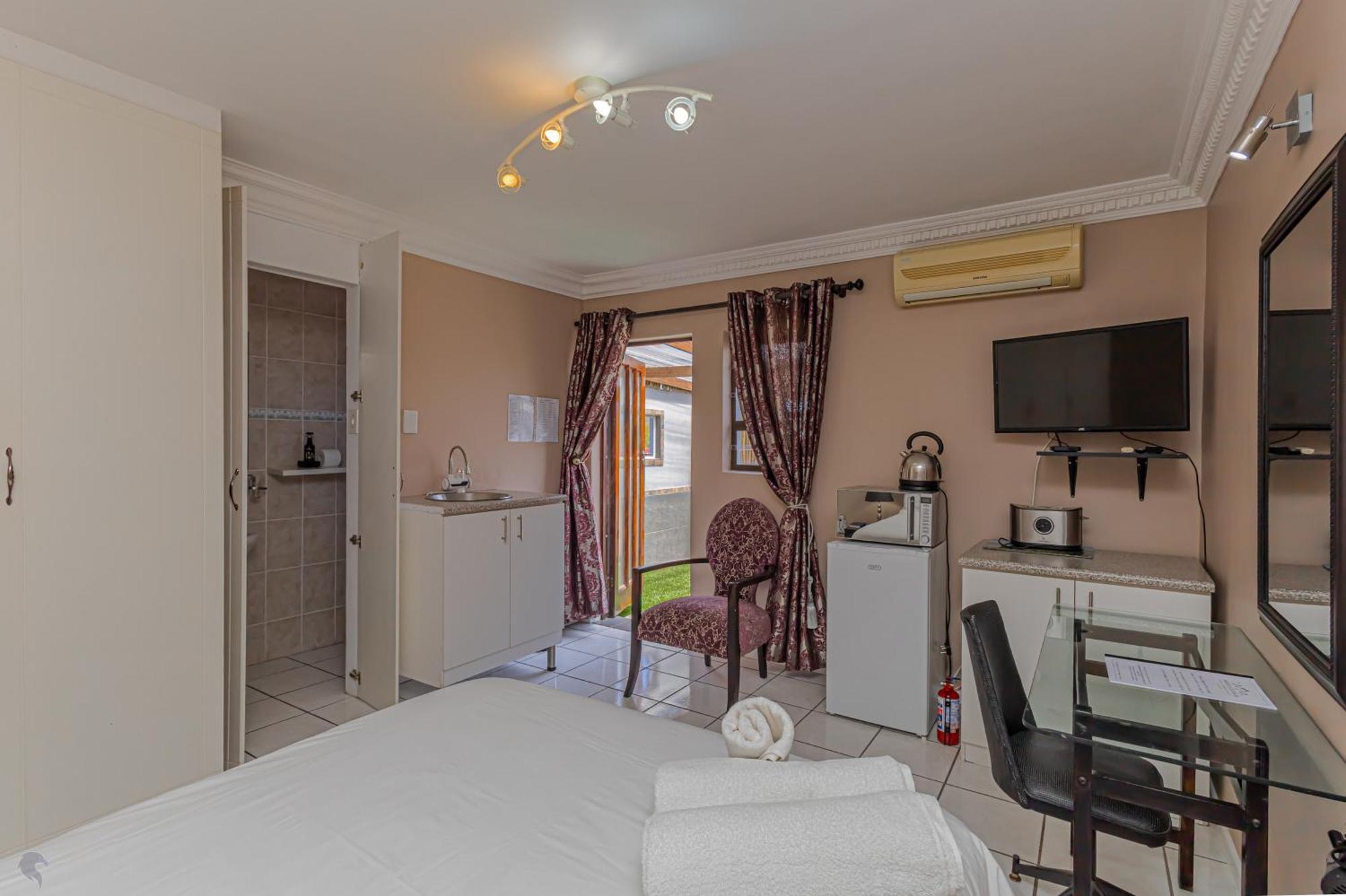 Holiday Guest House Langebaan Extérieur photo