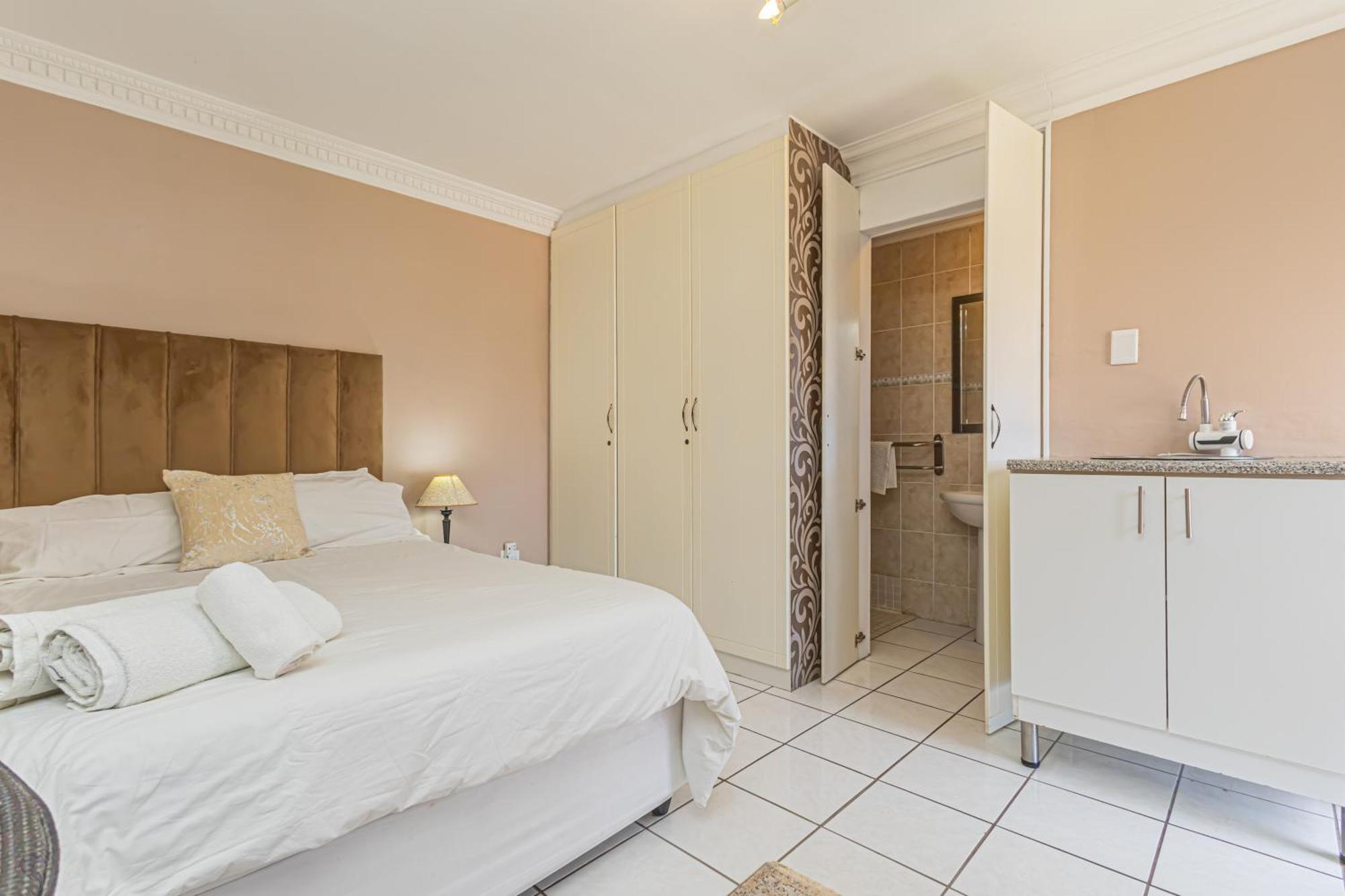 Holiday Guest House Langebaan Extérieur photo
