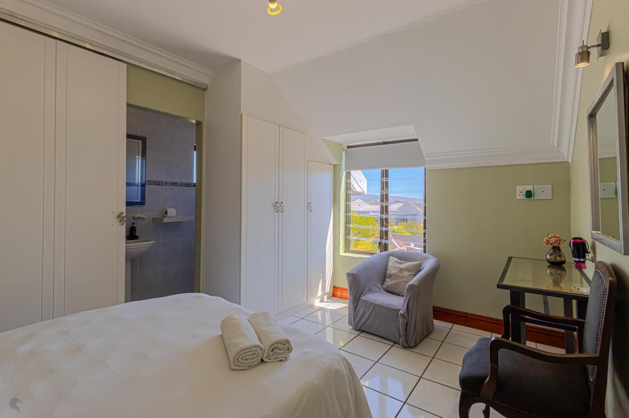 Holiday Guest House Langebaan Extérieur photo